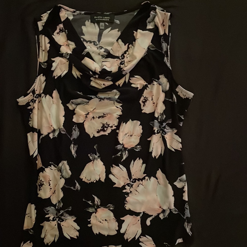 Black-Label by Evan-Picone XL Cow neck Tank, black & peach.